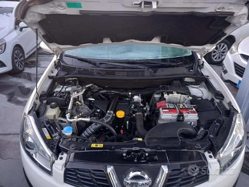 Usata Nissan Qashqai 110 CV (80 kW) 2012 Bianco SUV