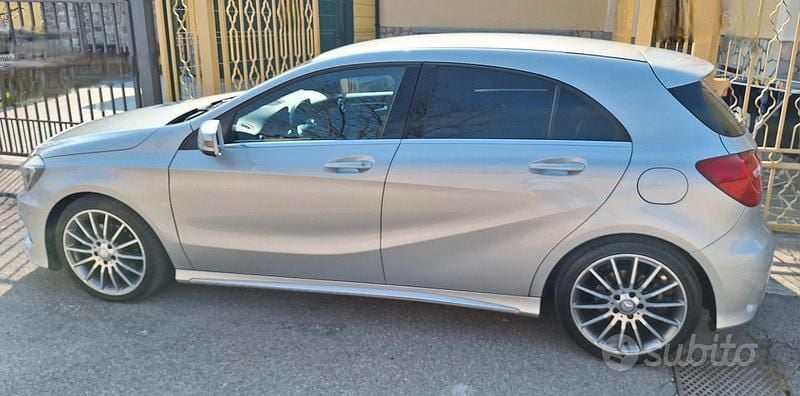 Usata Mercedes A200 Premium 136 CV (100 kW) 2013 Grigio Berlina
