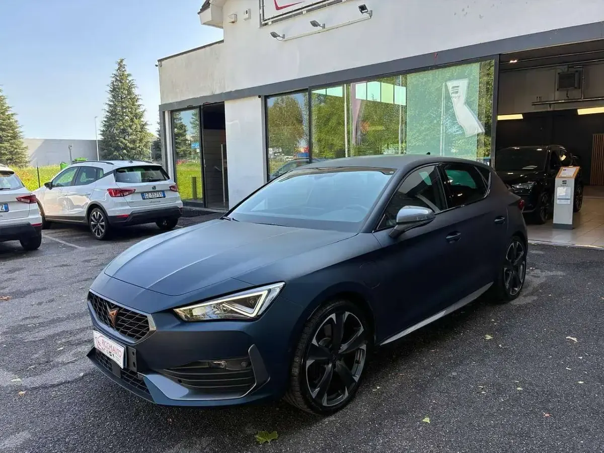 Usata Cupra Leon VZ2 245 CV (180 kW) 2023 Opaco Berlina