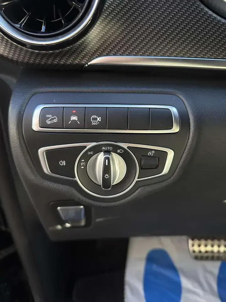 Usata Mercedes V300 Exclusive 239 CV (175 kW) 2021 Nero Monovolume