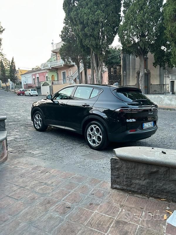 Usata Alfa Romeo Tonale Sprint 131 CV (96 kW) 2022 Nero SUV