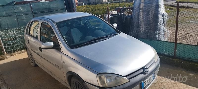 Usata Opel Corsa 2000 Grigio Berlina