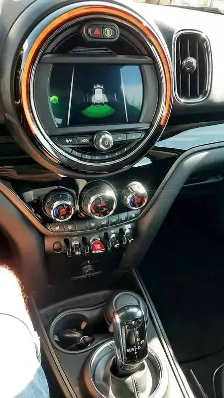 Usata Mini Cooper D Countryman 150 CV (110 kW) 2018 Rosso SUV