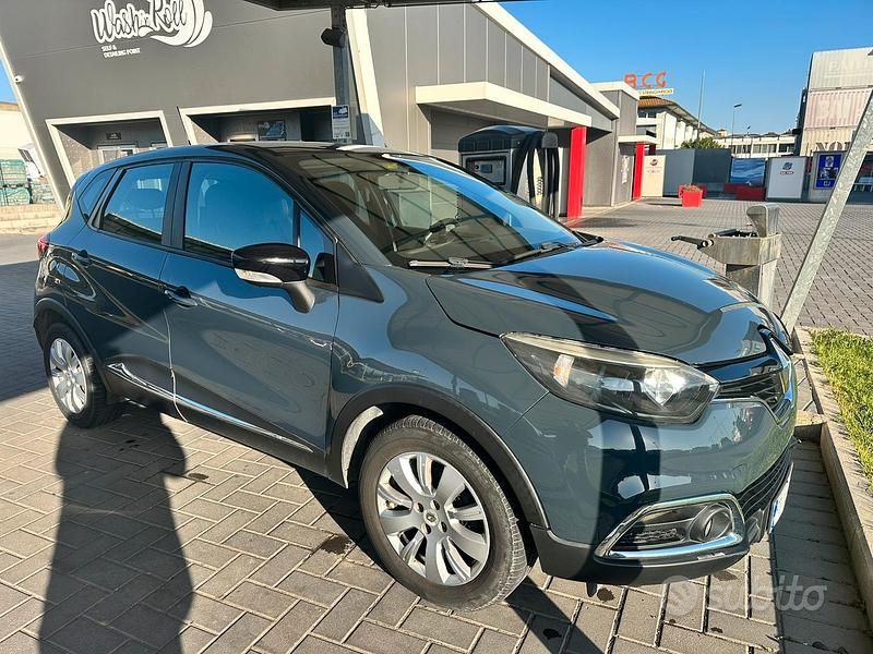 Usata Renault Captur Intens 90 CV (66 kW) 2015 SUV