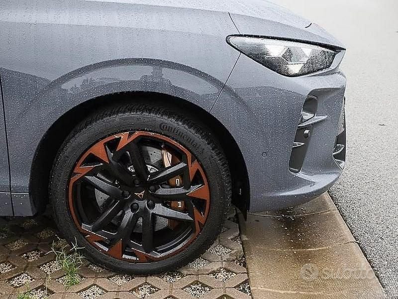 Usata Cupra Terramar VZ 265 CV (194 kW) 2025 Grigio SUV