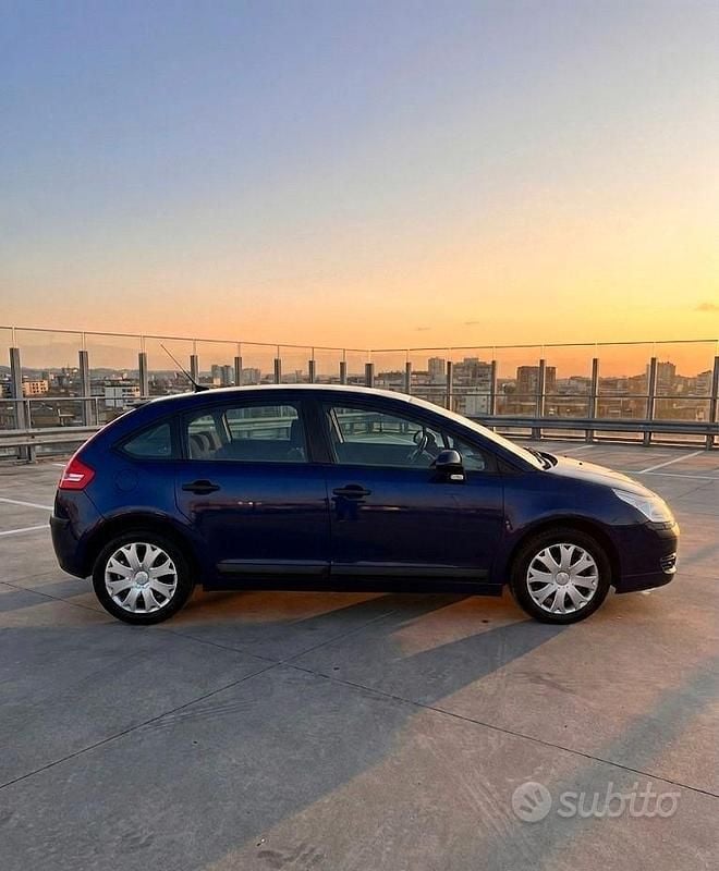 Usata Citroën C4 88 CV (64 kW) 2006 Blu Berlina
