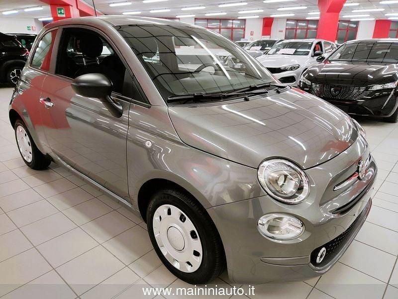 Usata Fiat 500 69 CV (50 kW) 2023 Grigio scuro Utilitaria