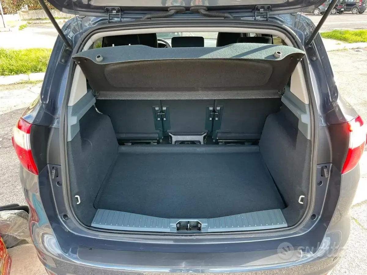 Usata Ford C-MAX Titanium 116 CV (85 kW) 2011 Grigio Monovolume
