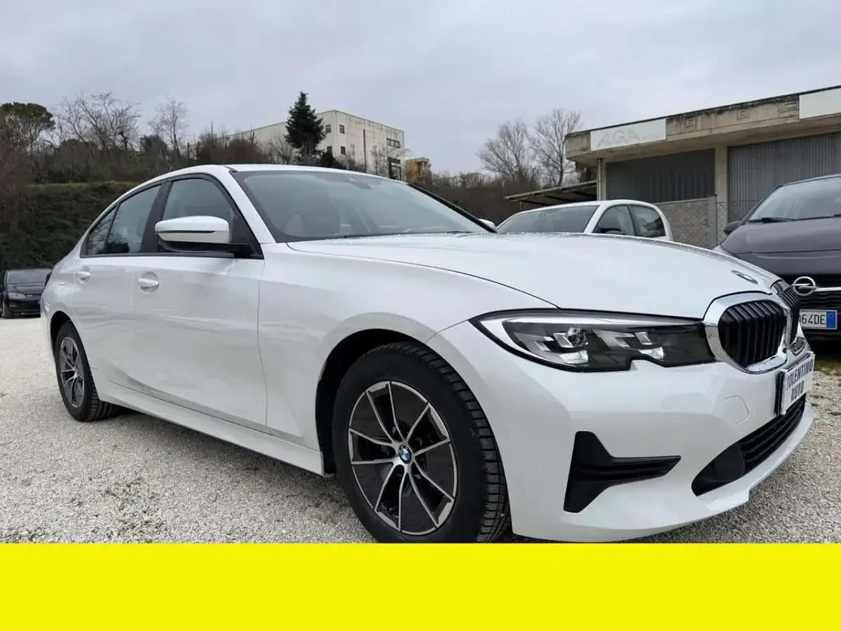 Usata BMW 316 122 CV (89 kW) 2021 Other Berlina