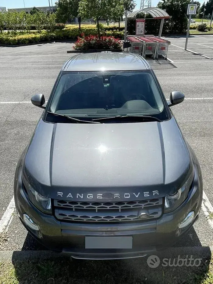 Usata Land Rover Range Rover evoque 150 CV (110 kW) 2015 Grigio Station wagon