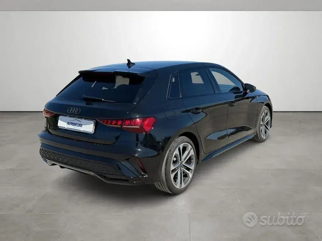 Usata Audi A3 S-Line 150 CV (110 kW) 2025 Nero Berlina
