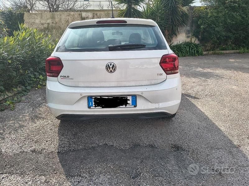 Usata VW Polo 90 CV (66 kW) 2019 Bianco Utilitaria
