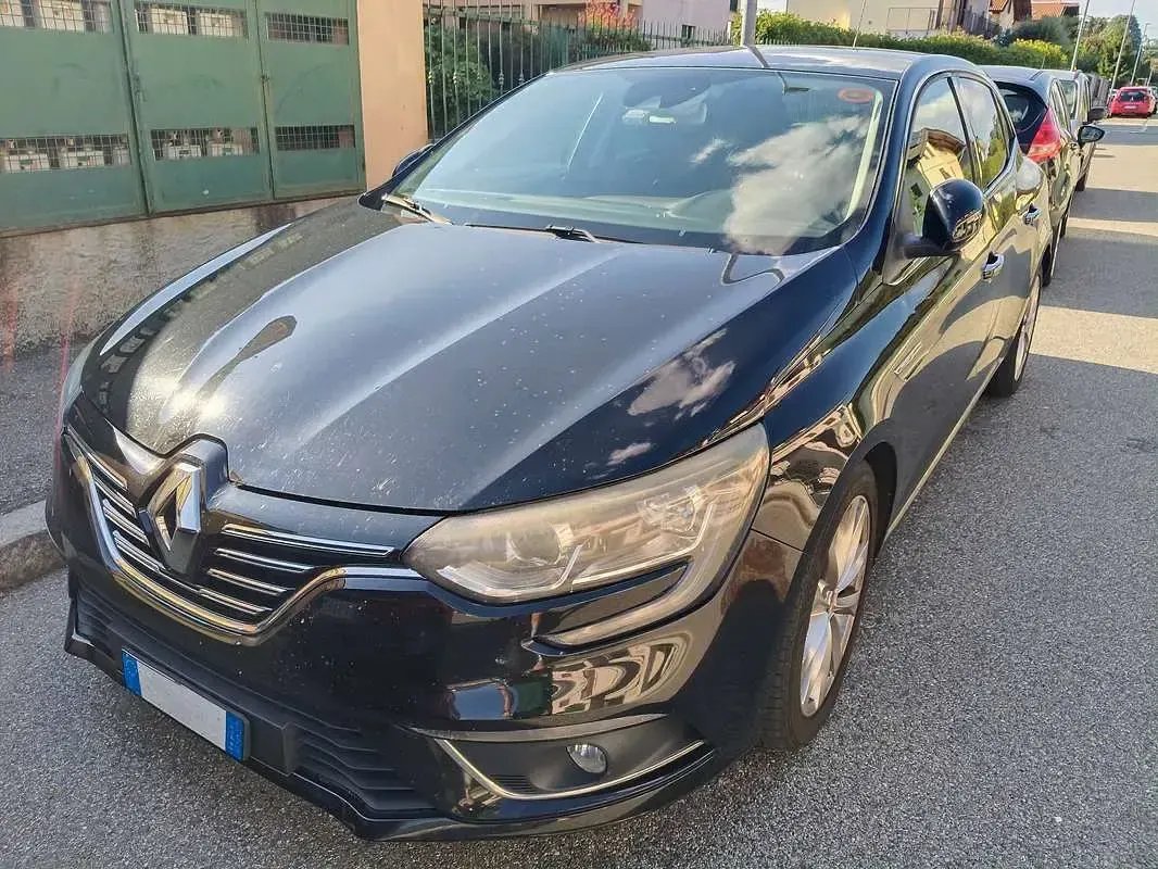 Usata Renault Mégane III Intens 110 CV (80 kW) 2016 Nero Berlina