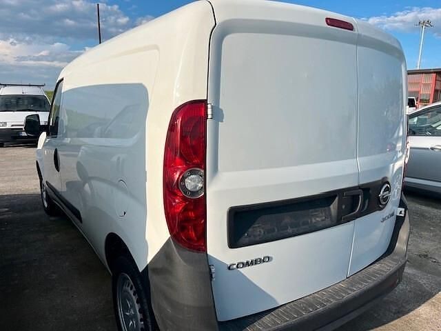 Occasion Opel Combo 95 ch (69 kW) 2017 Blanc Monospace