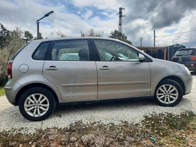 Usata VW Polo 69 CV (50 kW) 2008 Grigio Utilitaria