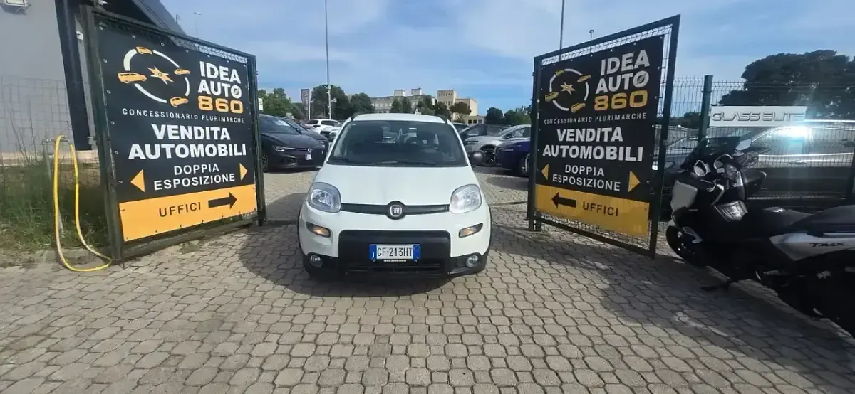 Usata Fiat Panda City Life 69 CV (50 kW) 2021 Bianco Utilitaria