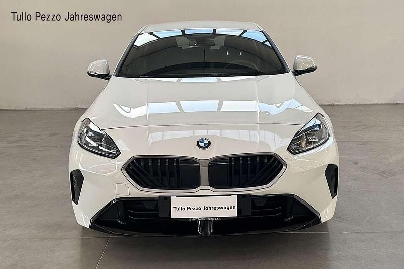 Usata BMW 118 M Sport 150 CV (110 kW) 2024 Bianco alpi Utilitaria