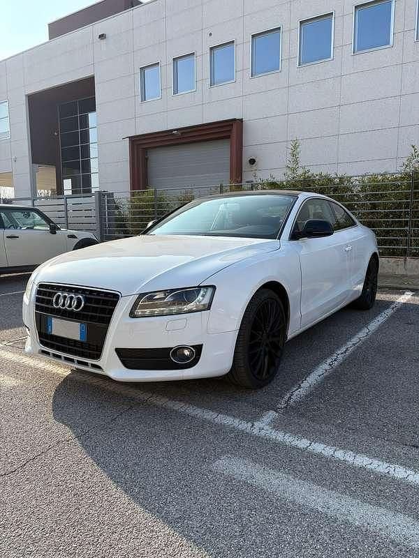 Usata Audi A5 179 CV (131 kW) 2009 Bianco Coupé