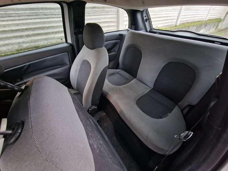 Usata Lancia Ypsilon 60 CV (44 kW) 2009 Argento Utilitaria