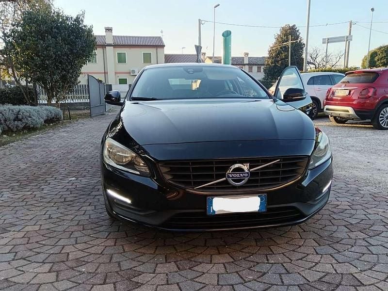 Usata 2015 Volvo V60 Station wagon | 9500 € (Buon prezzo) - Immagine 1/4