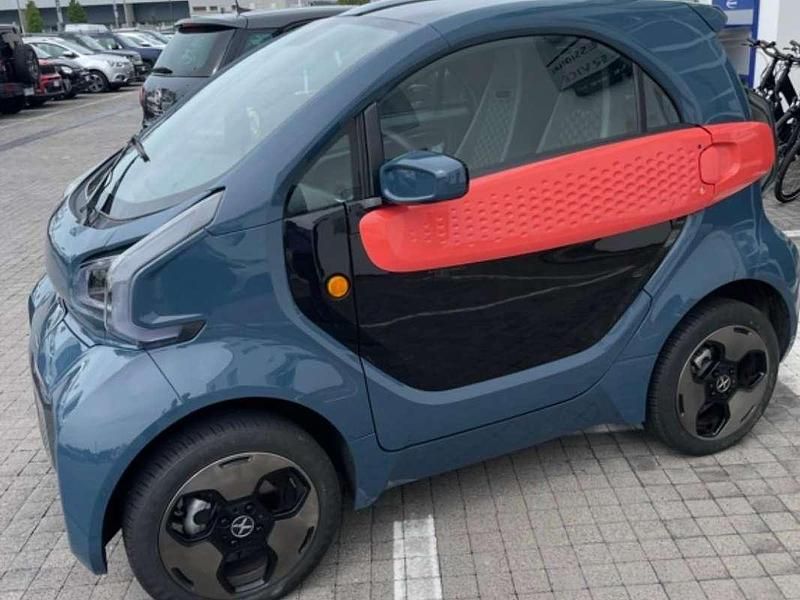 Blu/azzurro Usata 2022 XEV Yoyo Due volumi | 7500 € (Ottimo prezzo) - Immagine 1/1