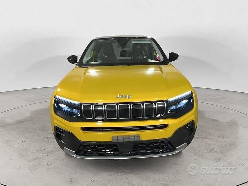 Nuova Jeep Avenger Summit 2025 Giallo SUV