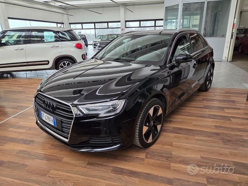 Usata Audi A3 Ambiente 110 CV (80 kW) 2016 Grigio Berlina