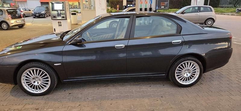Occasion Alfa Romeo 166 136 ch (100 kW) 2000 Berline