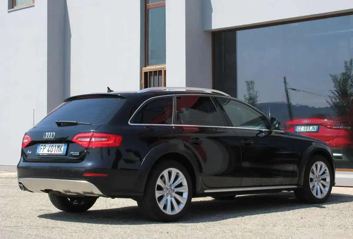 Usata Audi A4 Allroad Ambiente 190 CV (139 kW) 2016 Nero Station wagon