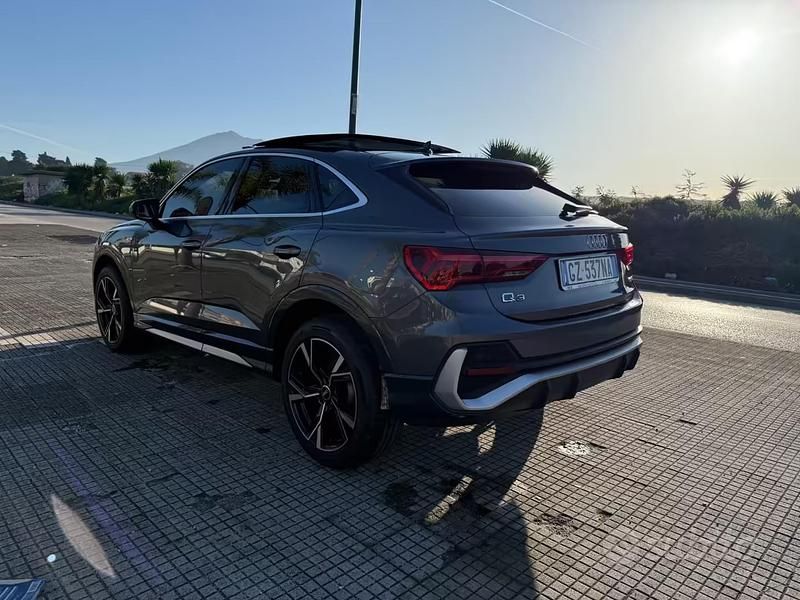 Usata Audi Q3 S-Line 150 CV (110 kW) 2024 Grigio SUV