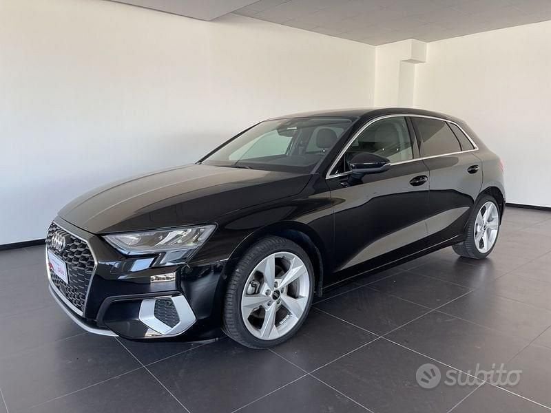 Usata Audi A3 Sportback Design 150 CV (110 kW) 2021 Nero Utilitaria