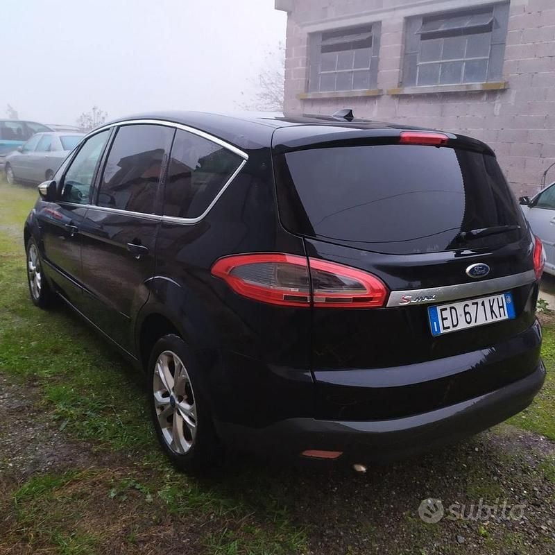 Usata Ford S-MAX S 170 CV (125 kW) 2011 Nero Monovolume