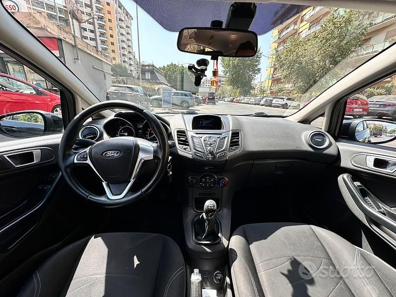 Usata Ford Fiesta 2016 Nero Berlina