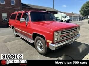 Rosso Usata 1987 Chevrolet Suburban SUV | 14.900 € - Immagine 1/4