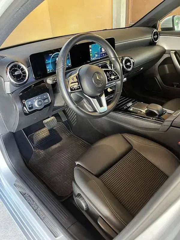 Usata Mercedes A180 116 CV (85 kW) 2021 Berlina