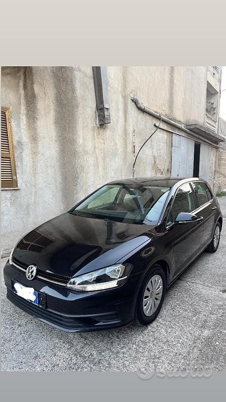 Usata VW Golf VII 116 CV (85 kW) 2018 Nero Berlina