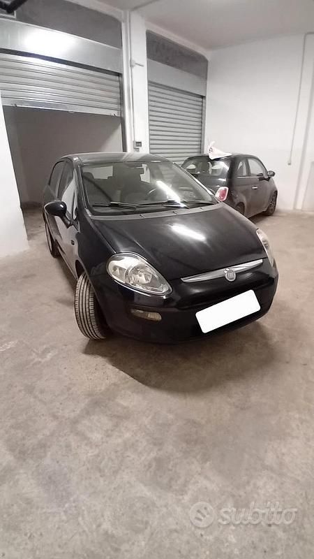 Usata Fiat Punto Evo 77 CV (56 kW) 2010 Blu Utilitaria
