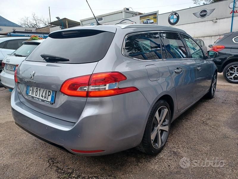 Usata Peugeot 308 Allure 120 CV (88 kW) 2018 Grigio Station wagon