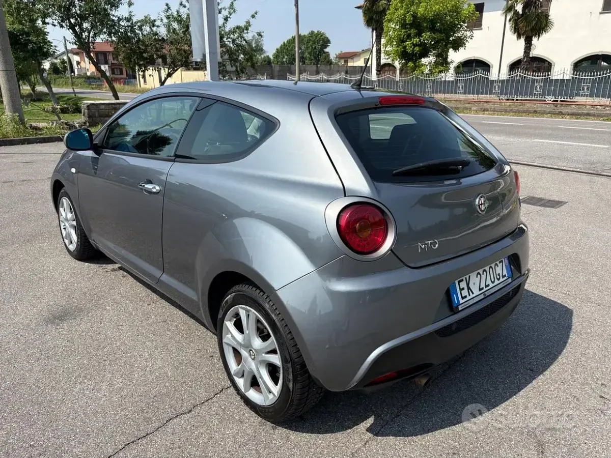 Usata Alfa Romeo MiTo Super 70 CV (51 kW) 2012 Grigio Utilitaria