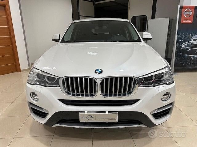 Usata BMW X4 xLine 258 CV (189 kW) 2016 Bianco SUV