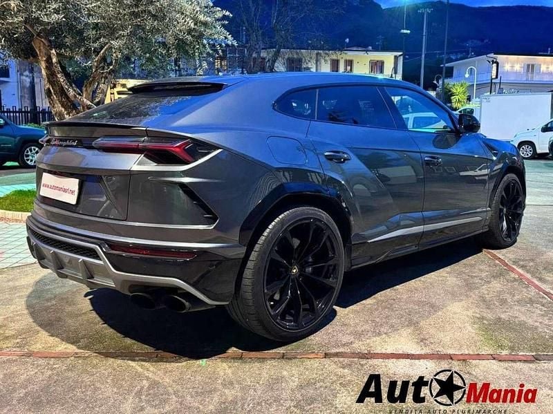 Usata Lamborghini Urus 650 CV (478 kW) 2020 Grigio SUV