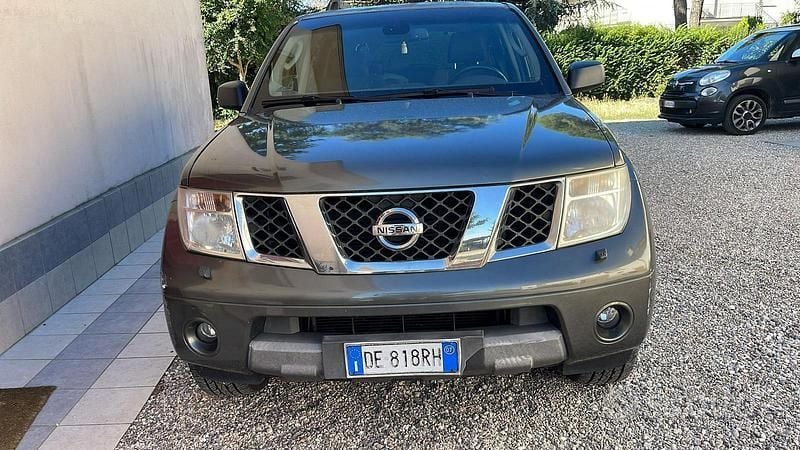 Usata Nissan Pathfinder 171 CV (125 kW) 2007 Grigio SUV