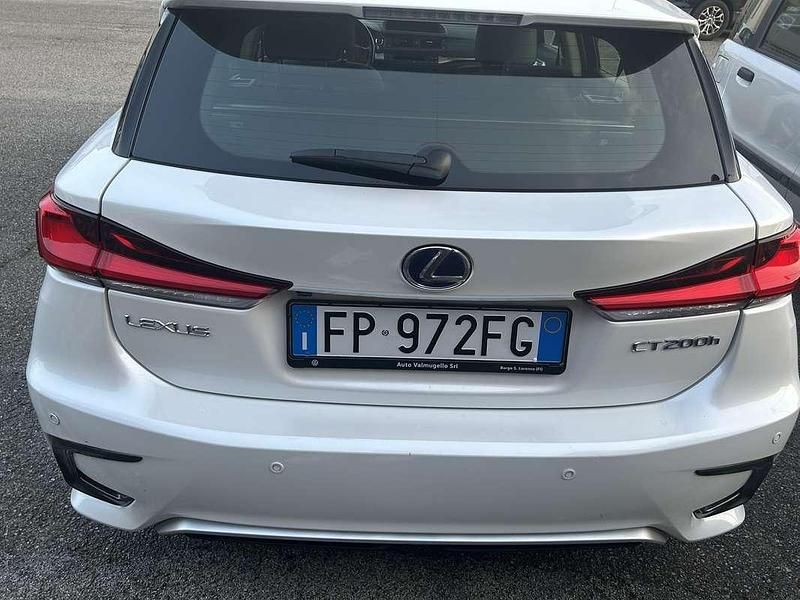 Usata Lexus CT200h Executive Line 99 CV (72 kW) 2018 Berlina