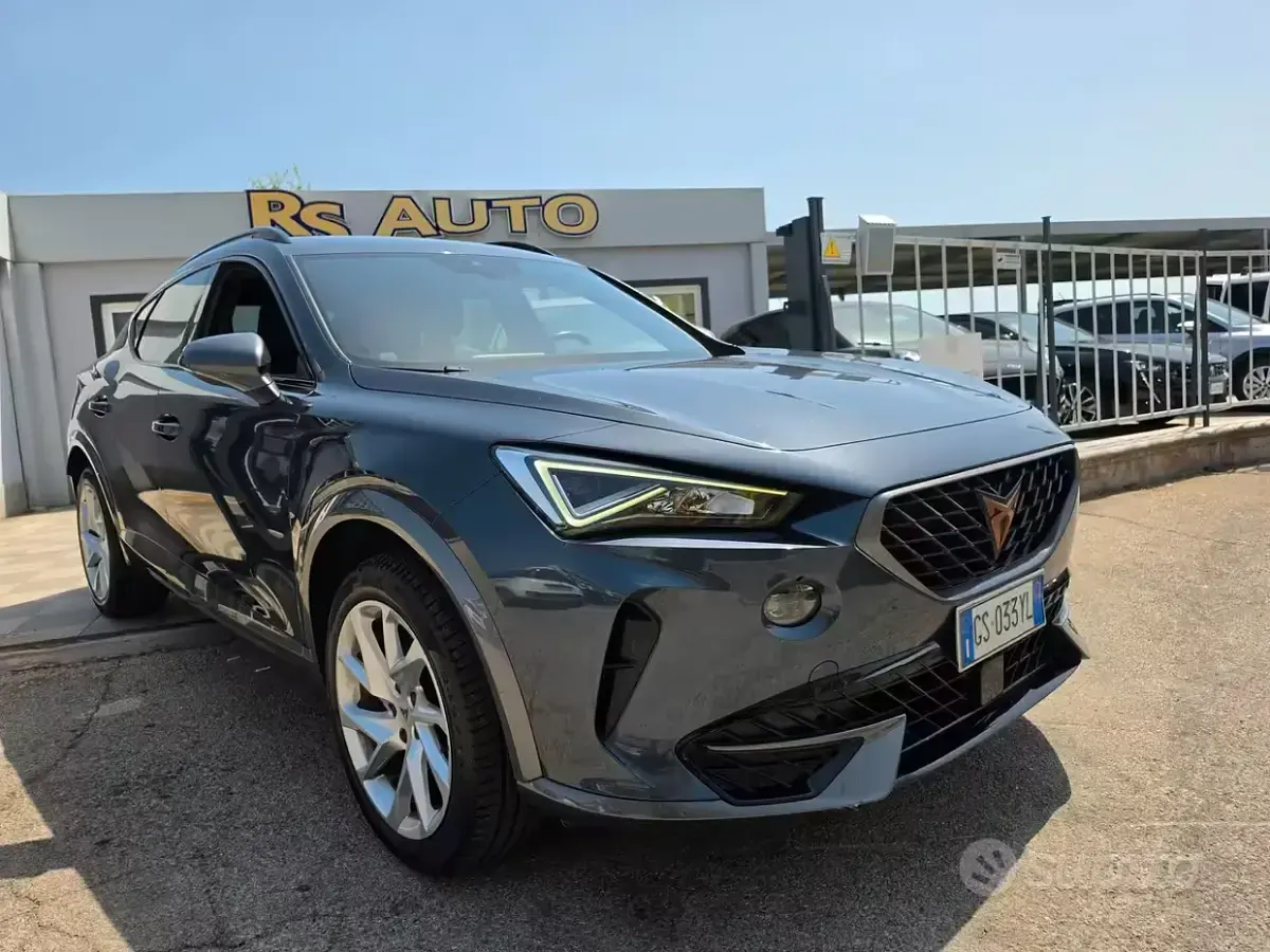 Usata Cupra Formentor 150 CV (110 kW) 2024 Grigio SUV
