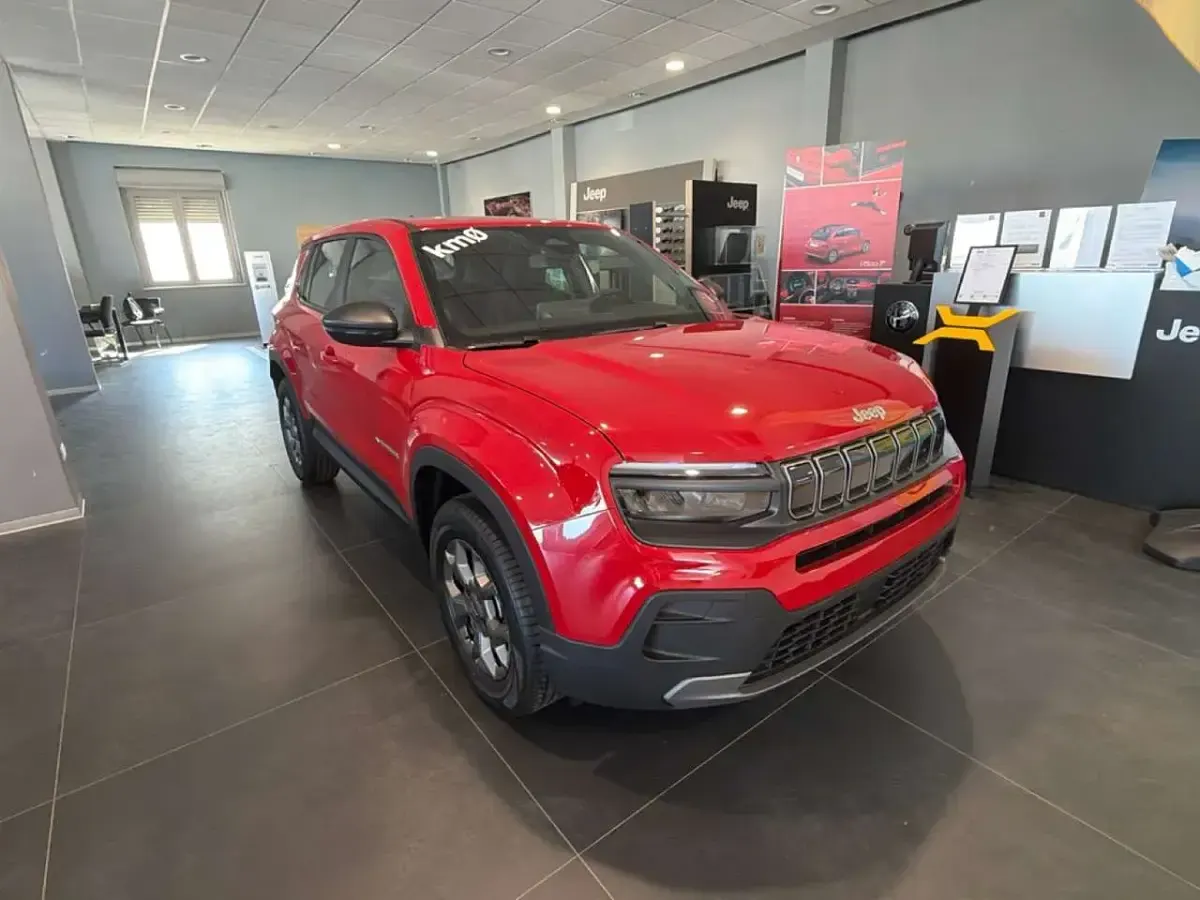 Nuova Jeep Avenger Longitude 110 CV (80 kW) 2026 Rosso SUV