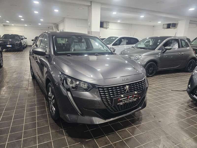 Usata Peugeot 208 Allure 102 CV (75 kW) 2022 Dark metal grey Utilitaria