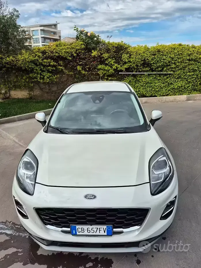 Usata Ford Puma Titanium 125 CV (91 kW) 2020 Bianco SUV