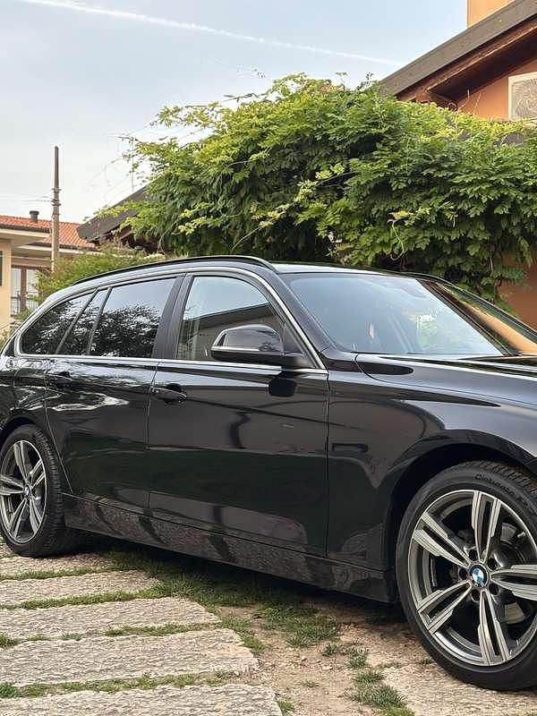 Usata BMW 318 Advantage 150 CV (110 kW) 2018 Station wagon
