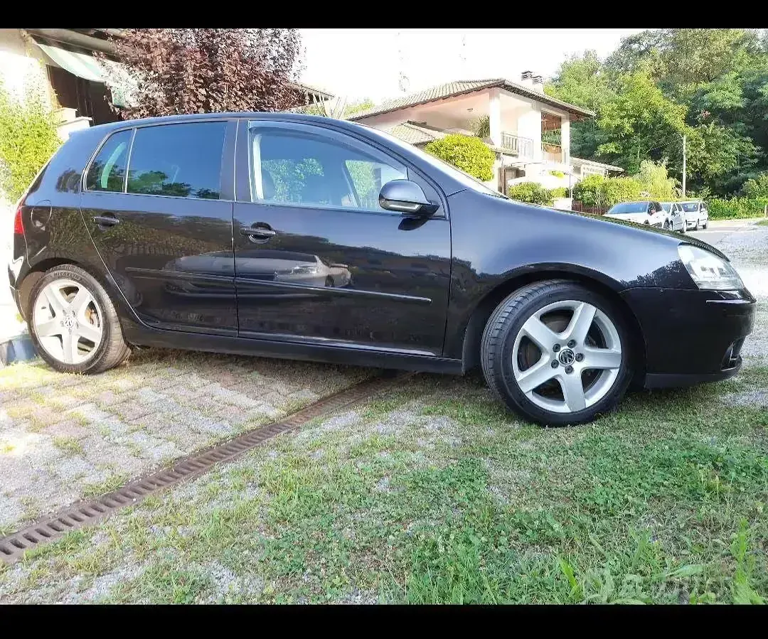 Usata VW Golf V 105 CV (77 kW) 2007 Nero Berlina