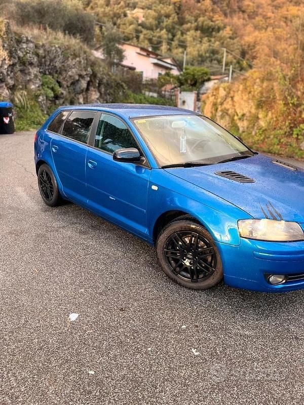 Usata Audi A3 Ambition 105 CV (77 kW) 2008 Blu Berlina